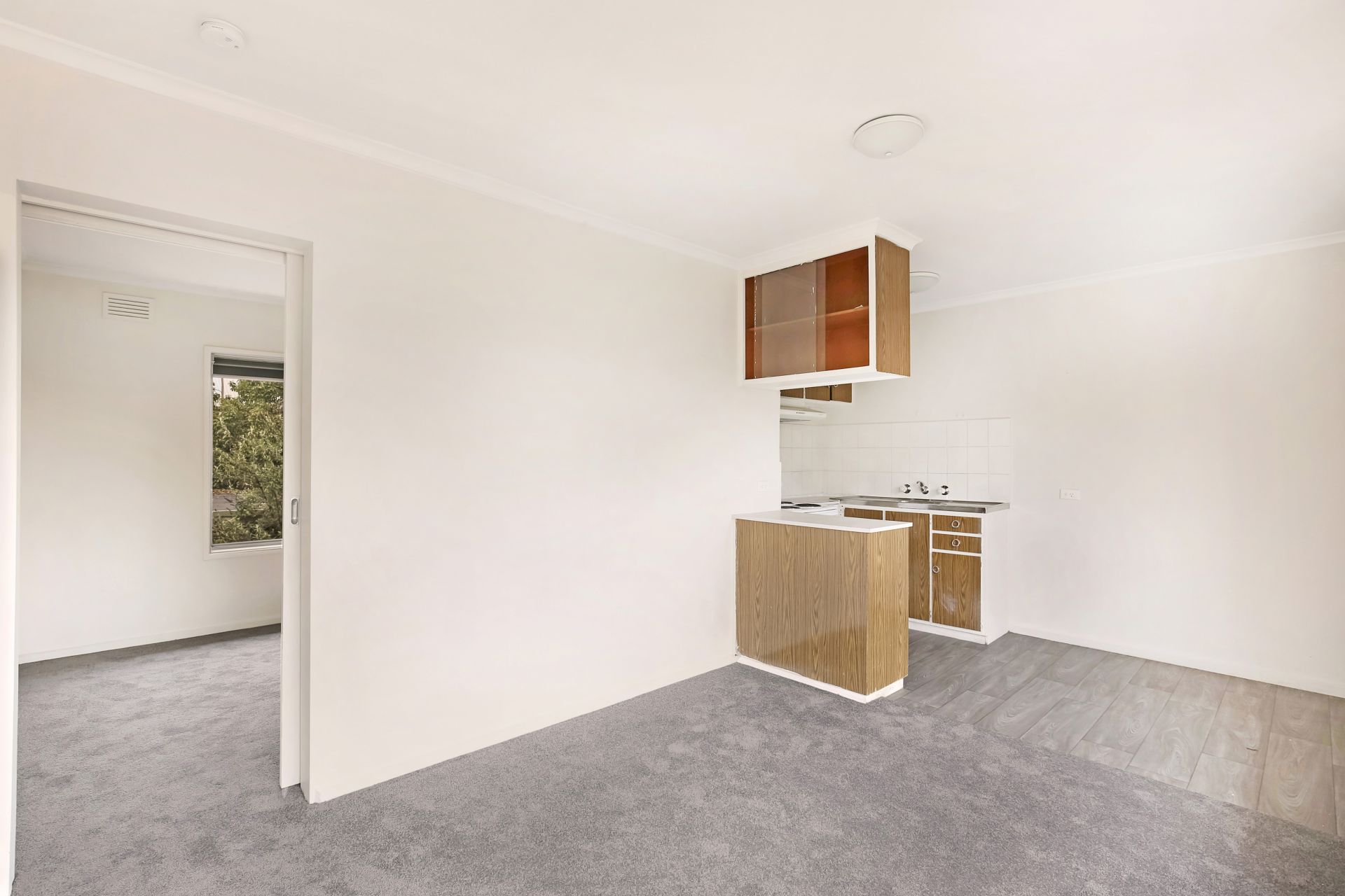 Cute Thornbury One Bed Unit!