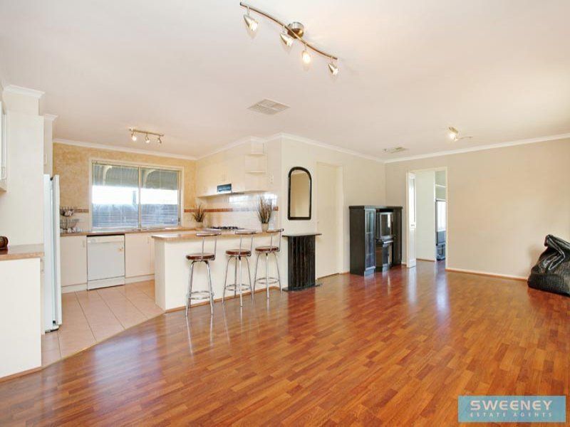 11 Roycroft Avenue, Burnside - Thumbnail 4