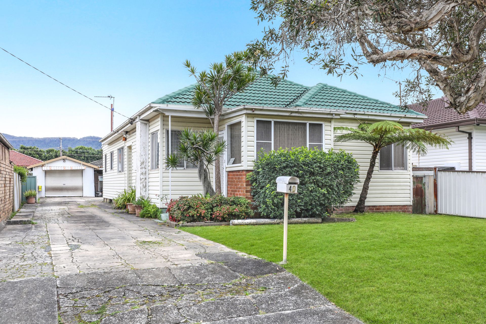 Real Estate For Sale 40 Storey Street Fairy Meadow , NSW