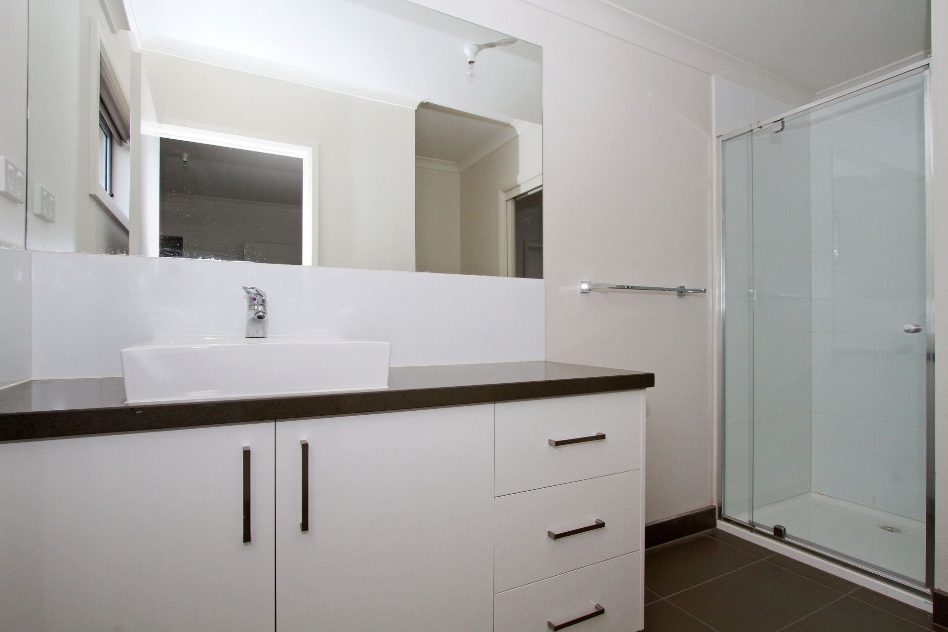 IDEAL WITH THE RIGHT APPEAL
