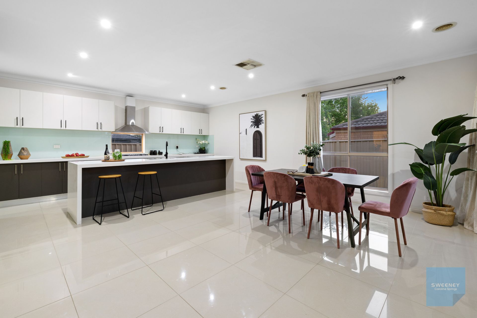 30 Lawson Way, Caroline Springs - Thumbnail 7