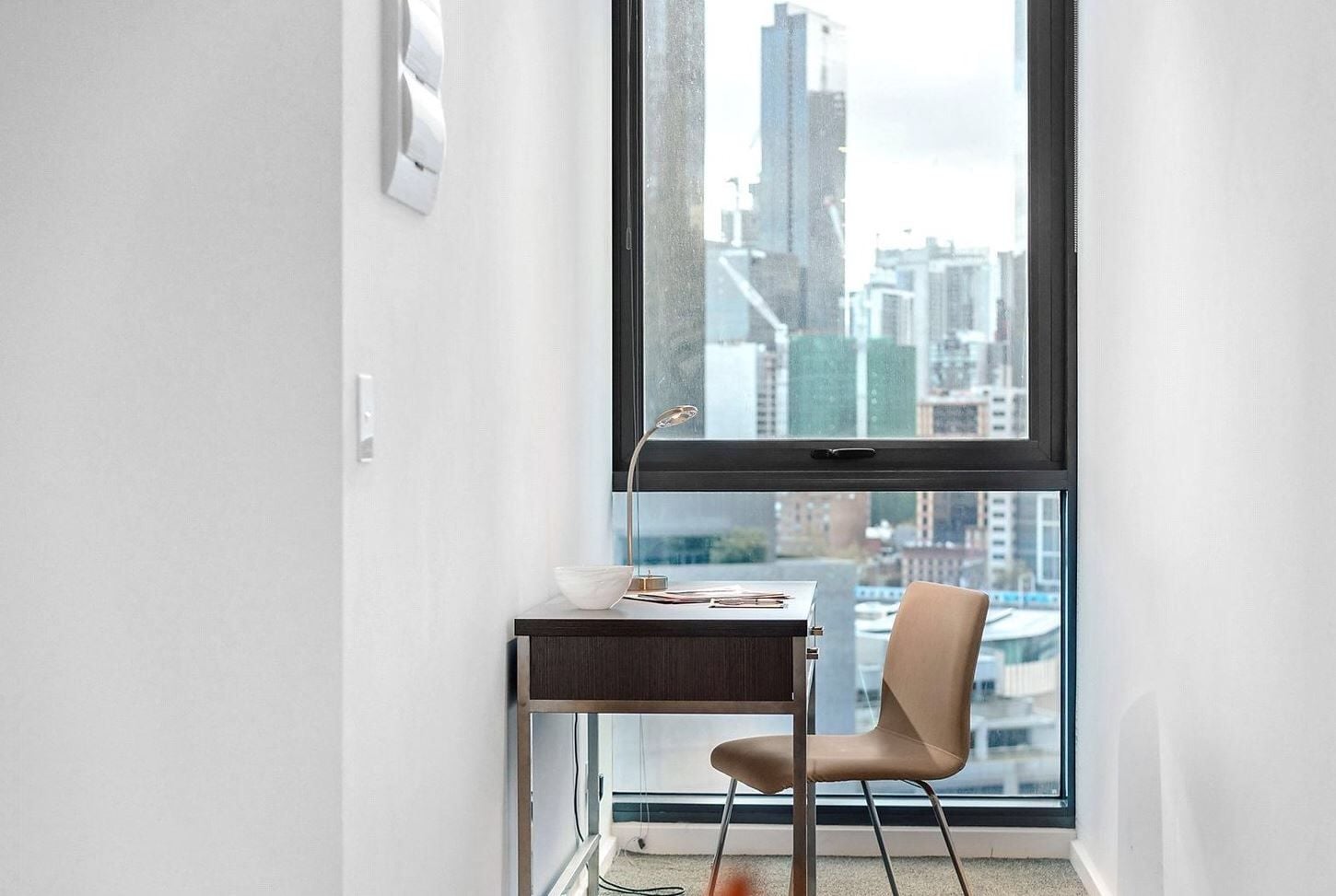 Southbank Grand: Prime Position, Luxury Lifestyle, Spacious Sensation!