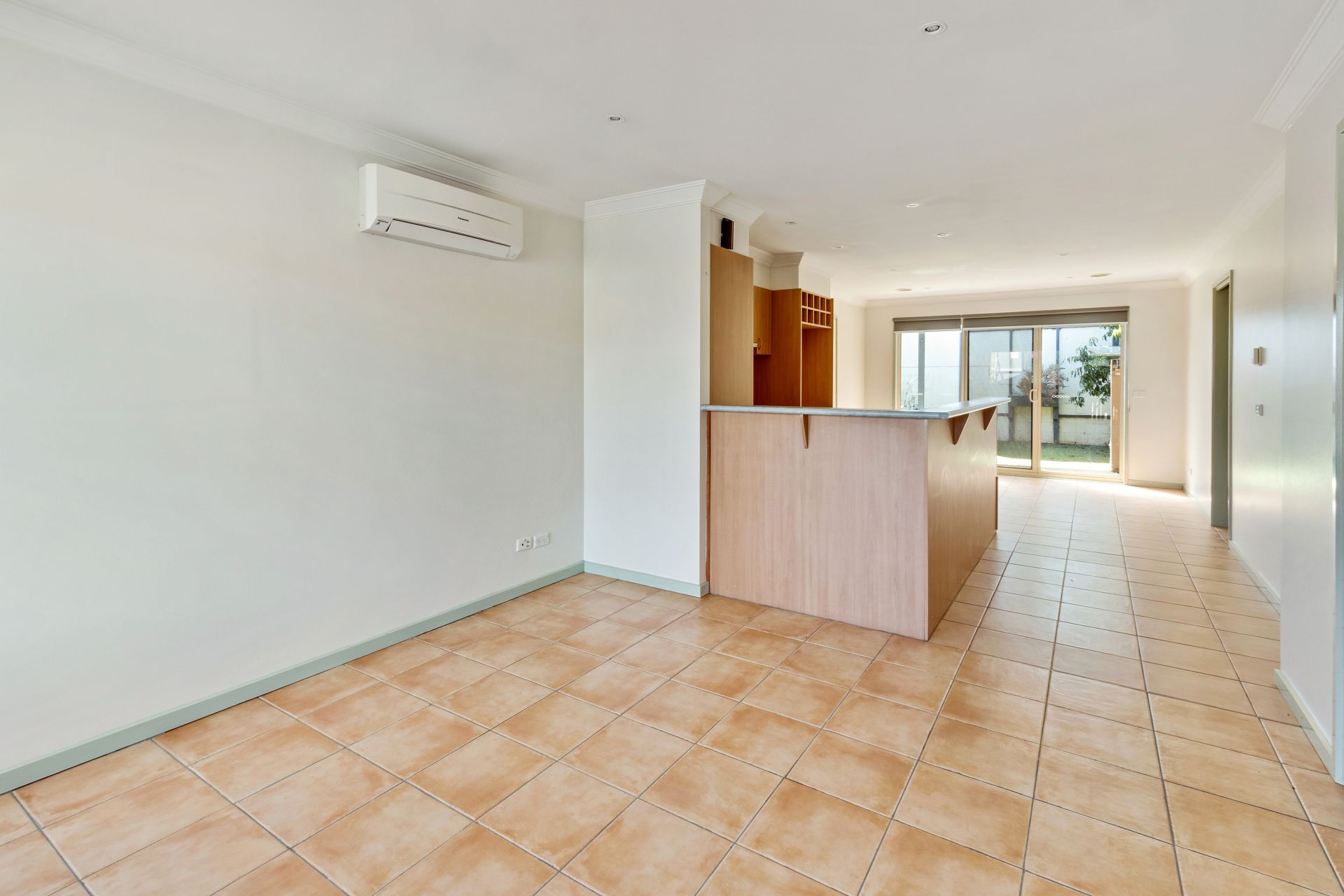 Cosy Two Bedroom Unit!