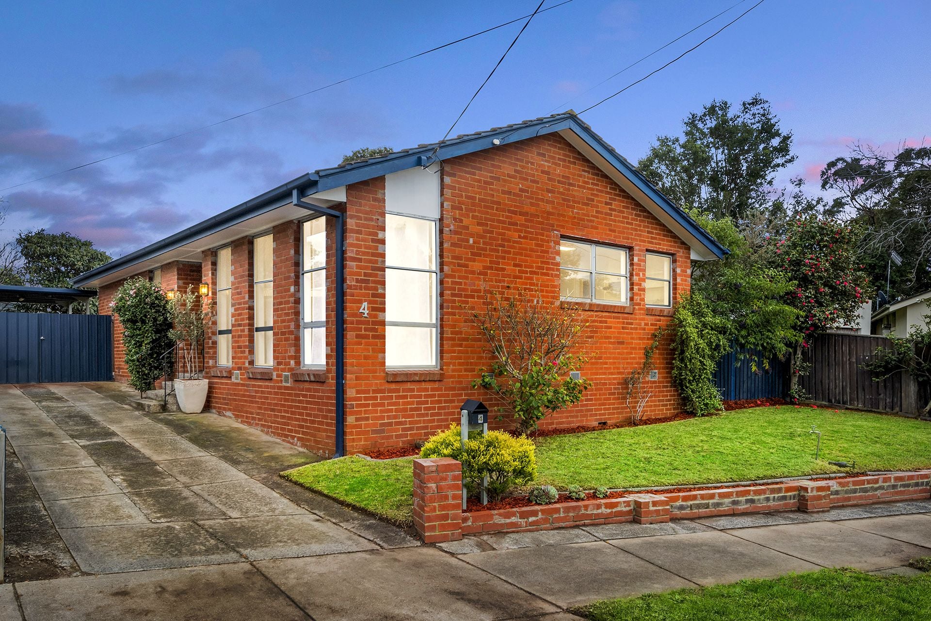 4 Golden Court, Frankston North VIC