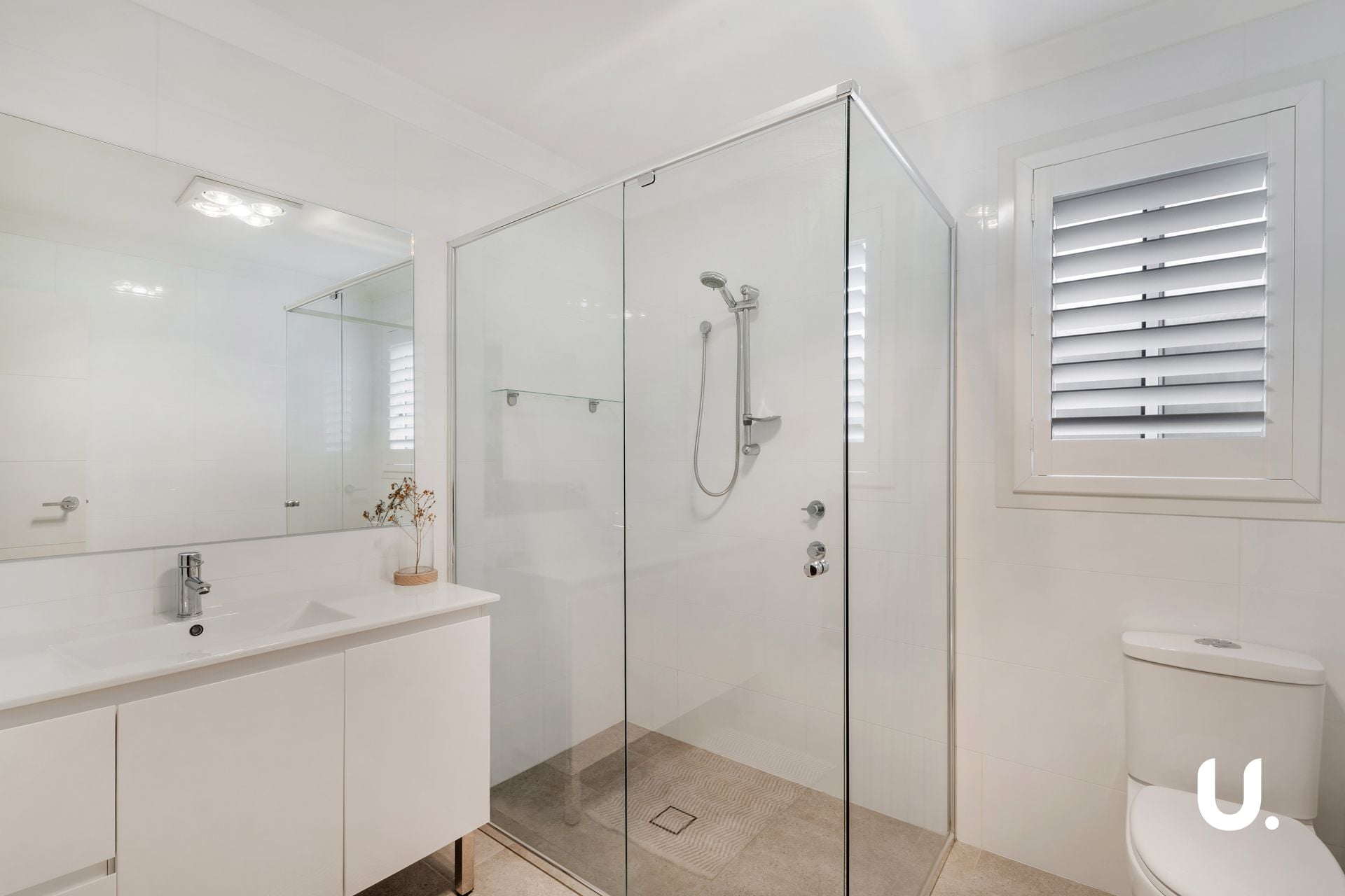 Gregory Hills 23A Tasman Street