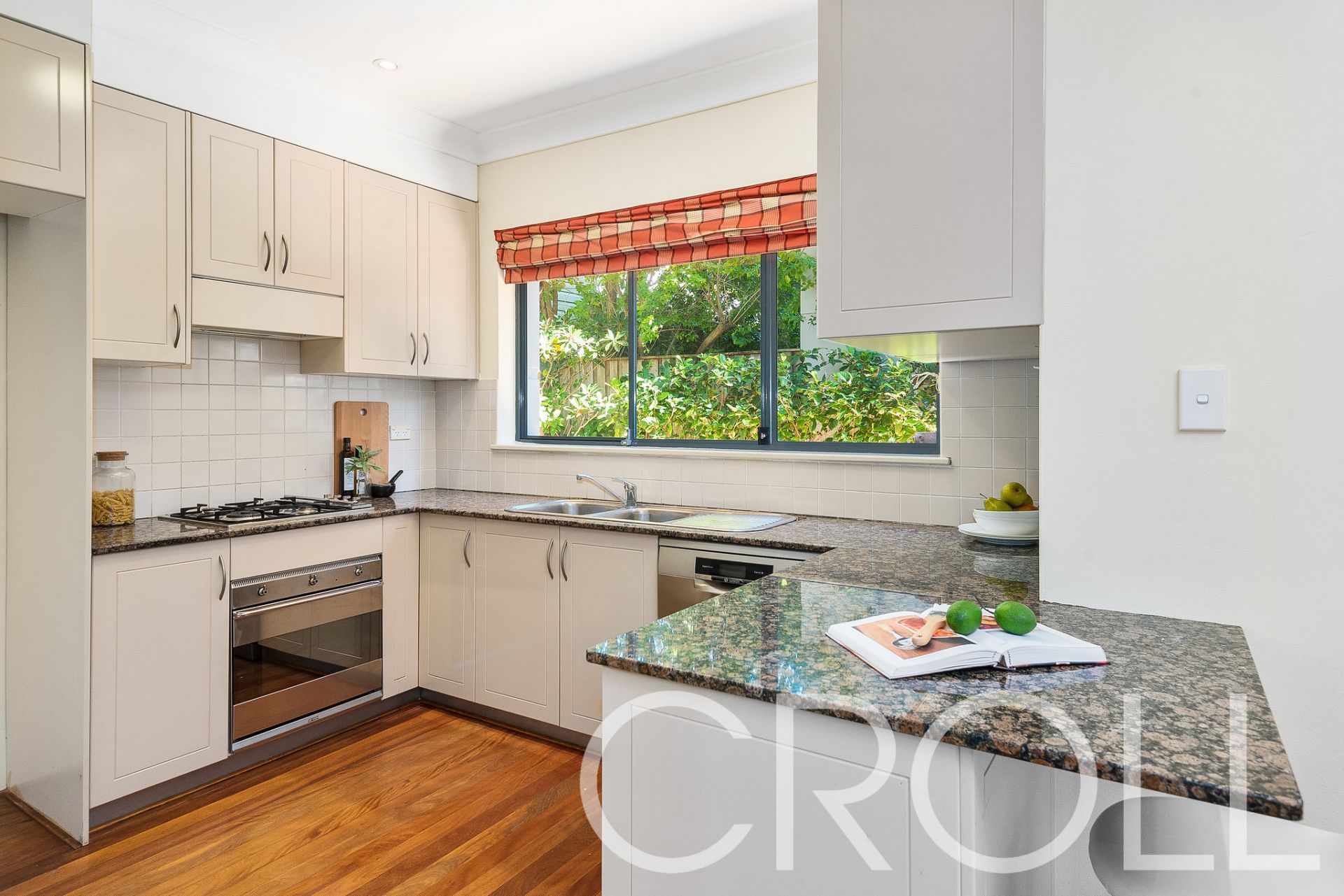 1/10-12 Ben Boyd Road NEUTRAL BAY NSW, Bay - Thumbnail 3