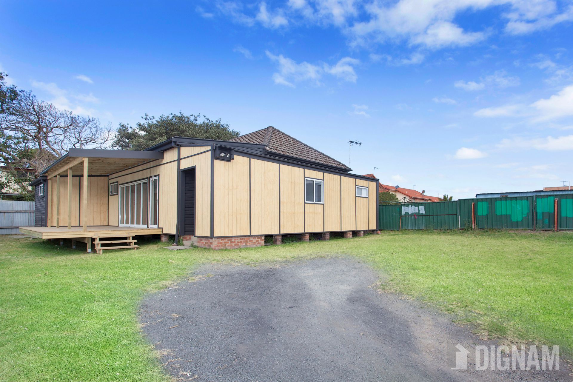 Sold property Undisclosed for 351 Princes Highway Woonona , NSW 2517