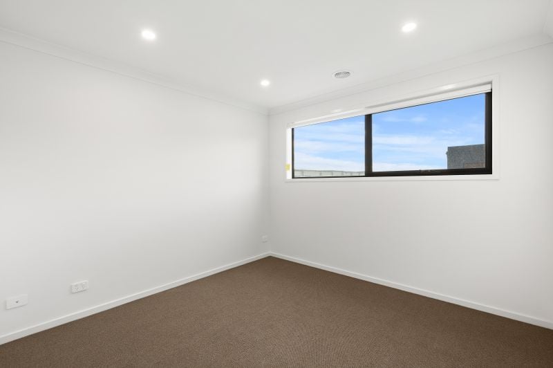 14 Growling Crescent, Wollert