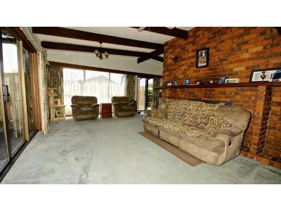 5
 
 
 
  
 
 
 1
 
 
 
  
 
 
 1
 
 
 
 
 
 
 
 11 Longview Crescent, DEVONPORT TAS 7310, Devonport - Thumbnail 8