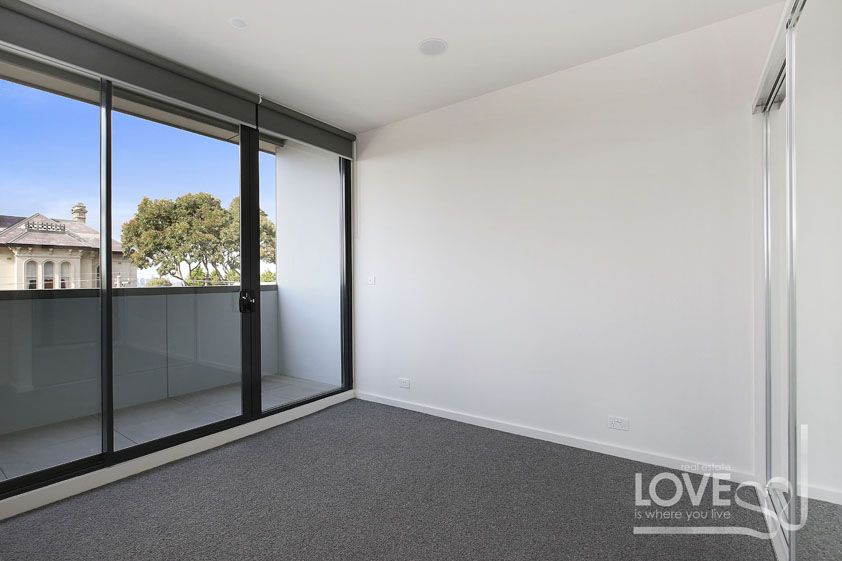 PRESTIGIOUS APARTMENT LIVING