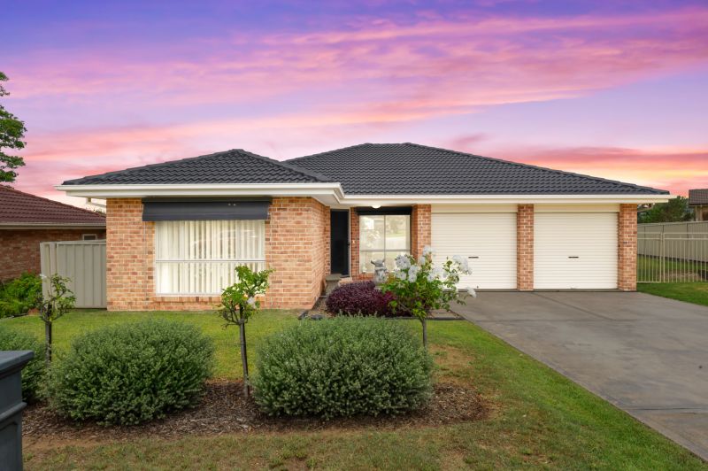 Real Estate For Sale 11 Tyrrell Grove Cessnock , NSW
