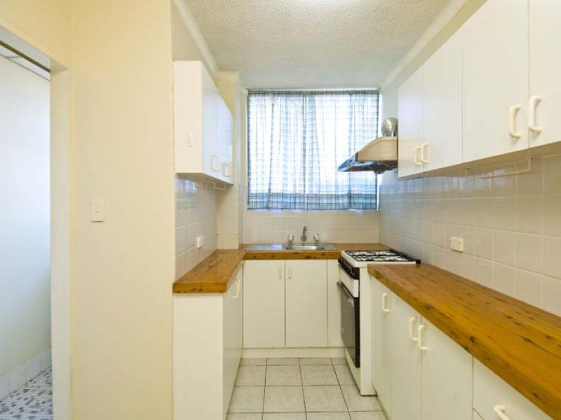 14/2 Gerard Street CREMORNE NSW, Cremorne - Thumbnail 4