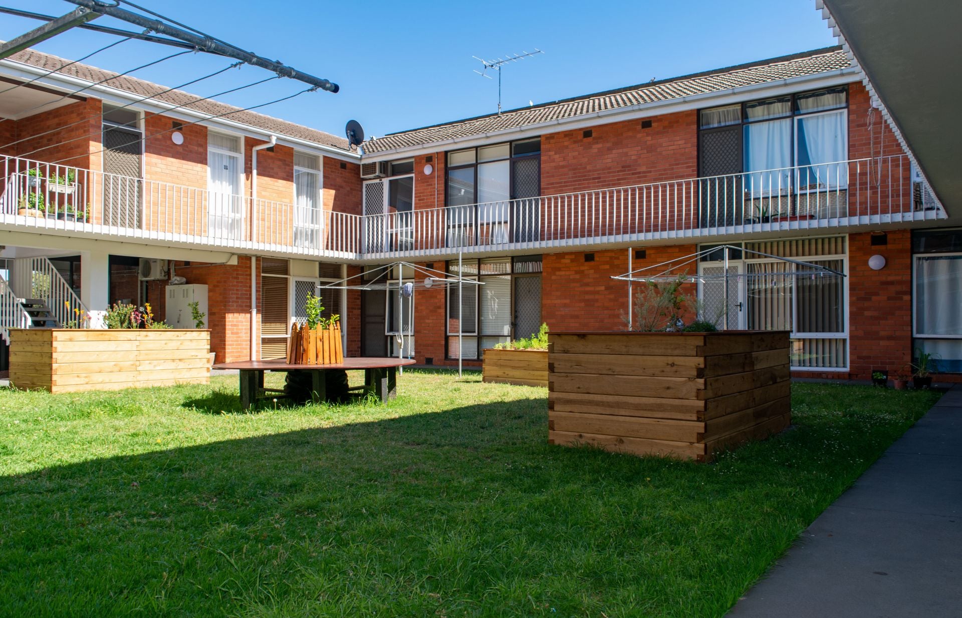 11/99 Creswick Street, Footscray - Thumbnail 2