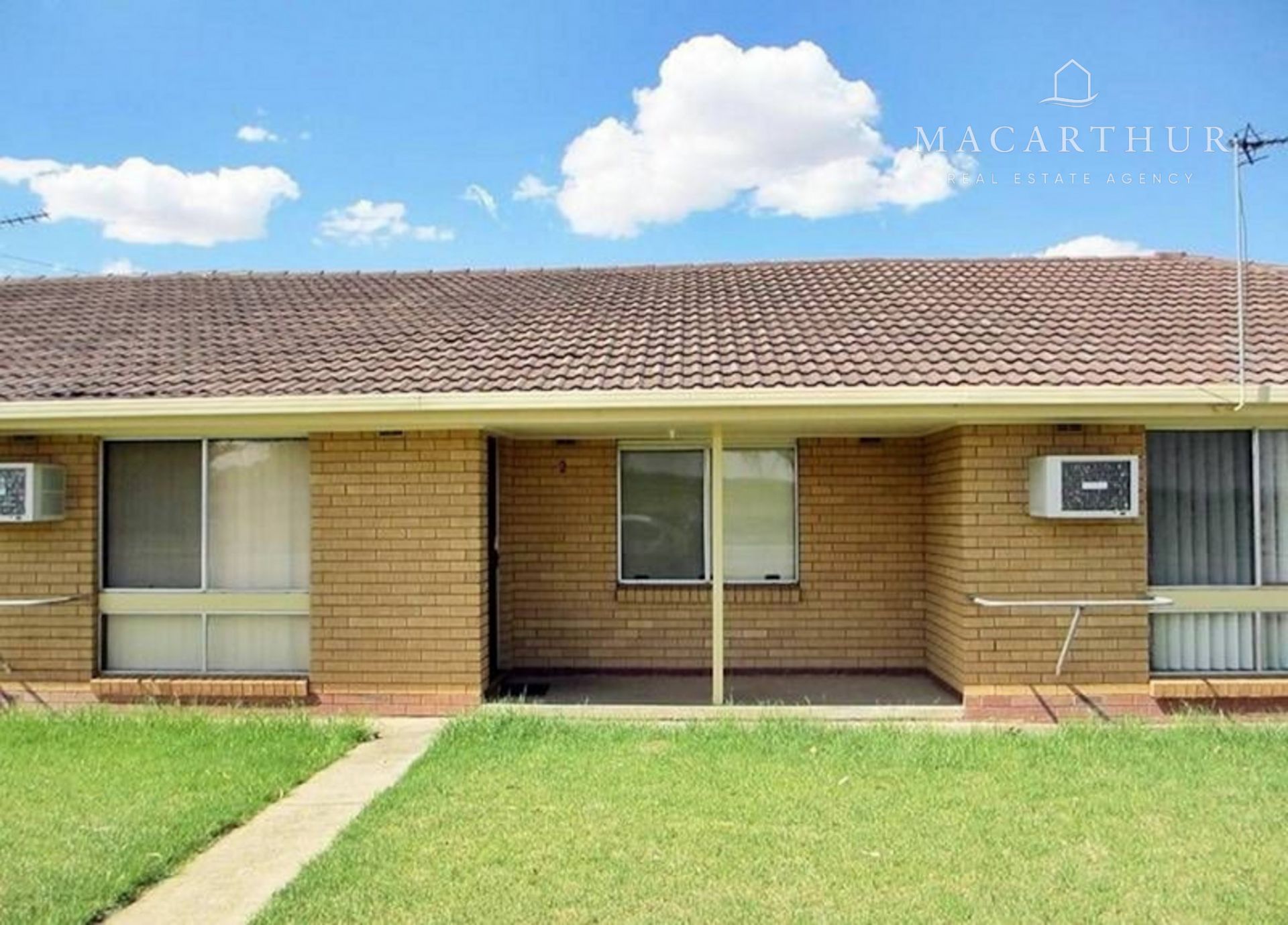 2/84 Travers Street, Wagga Wagga Macarthur Real Estate Agency
