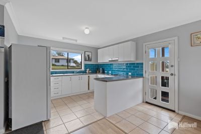 2
 
 
 
  
 
 
 1
 
 
 
  
 
 
 1
 
 
 
 
 
 
 
 35 Crockers Street, Railton TAS 7305, Railton - Thumbnail 7