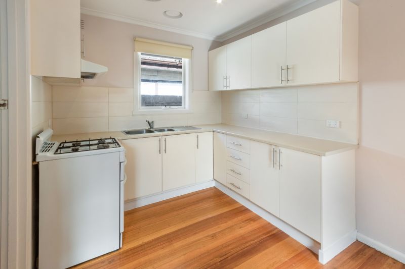 55 Burbank Drive, Reservoir