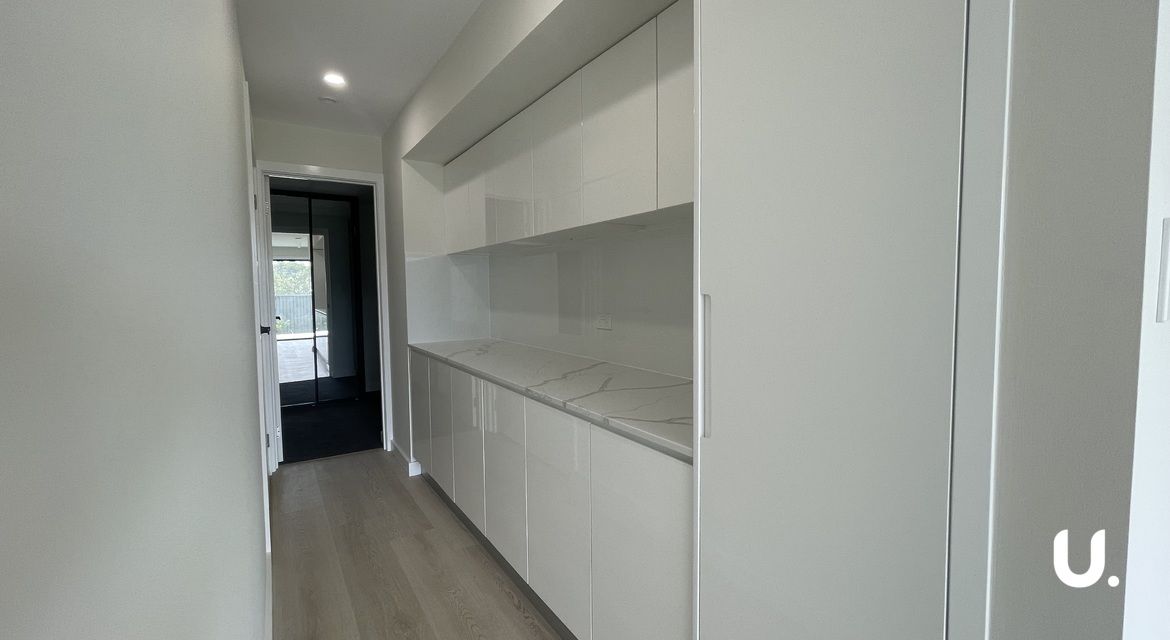 Tullimbar 37 Candelo Place