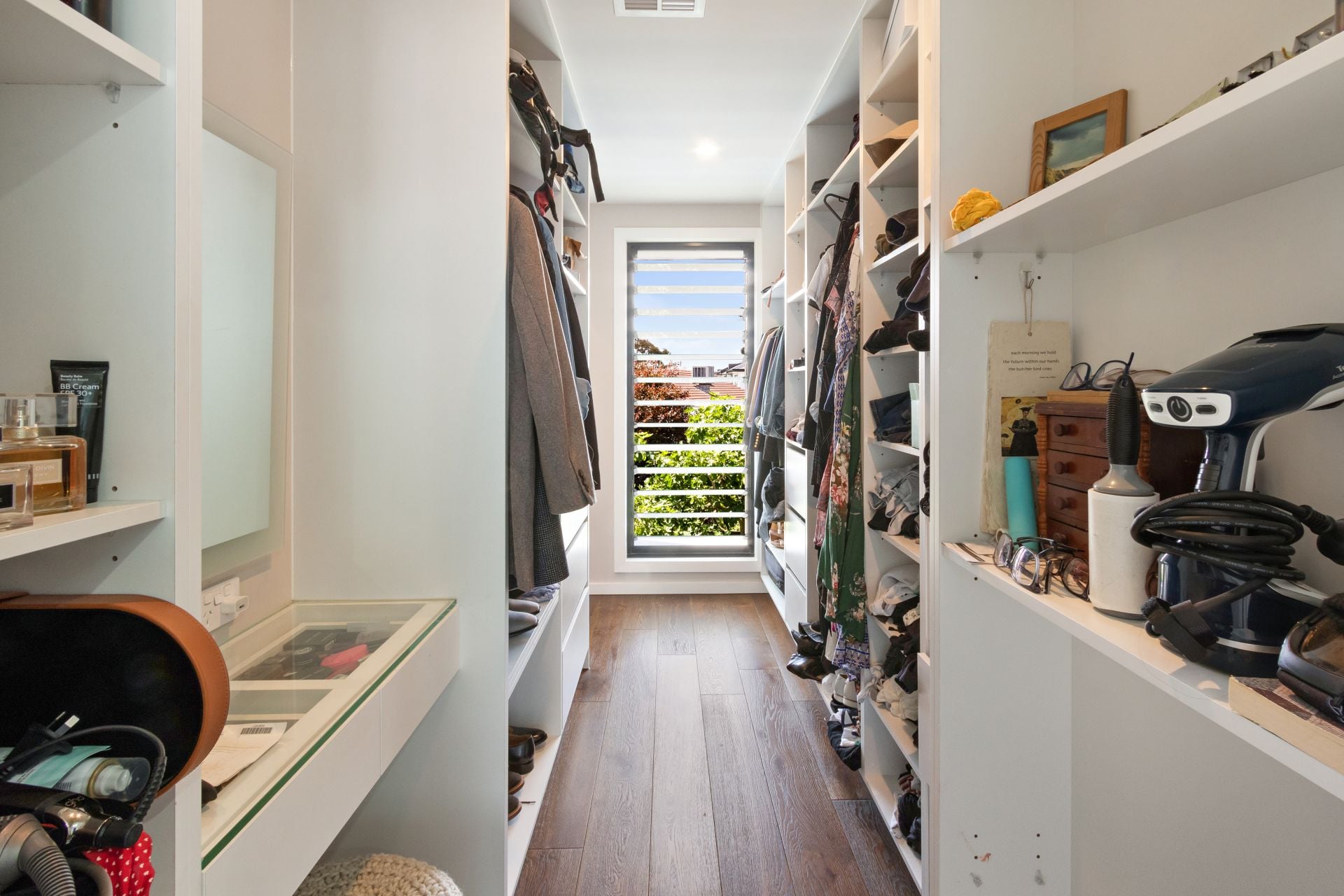 Stunning Architecturally Designed Semi-Detached House In Thornbury
