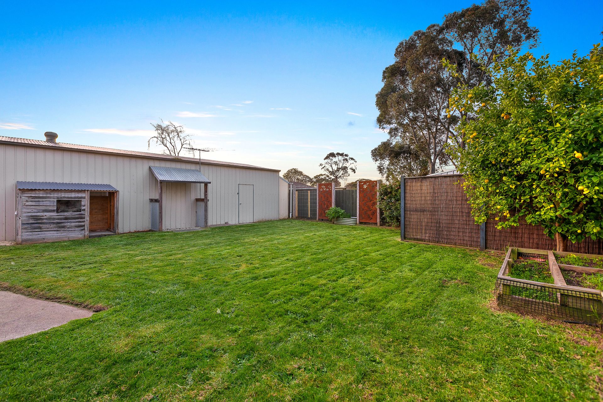 122 Endeavour Drive, Cranbourne North OBrien Real Estate