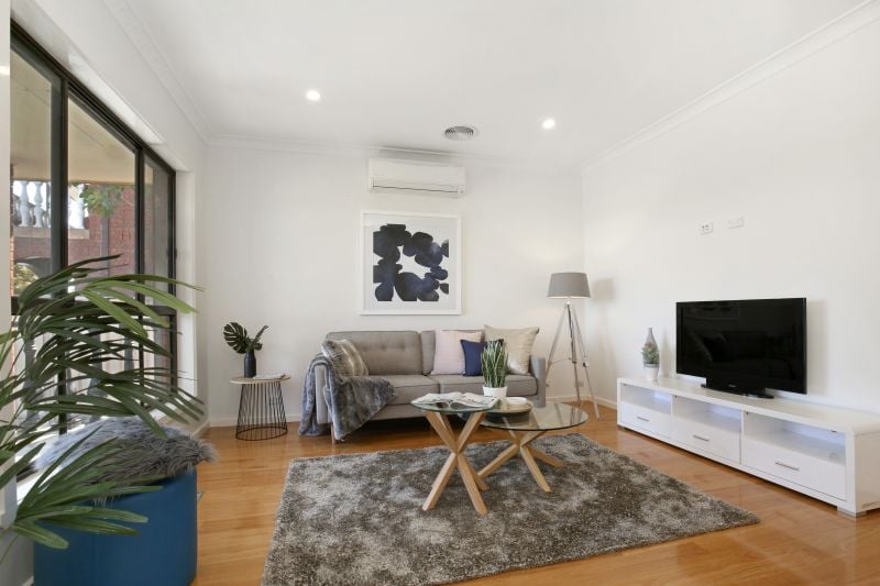 14 Uplands Place, Thomastown