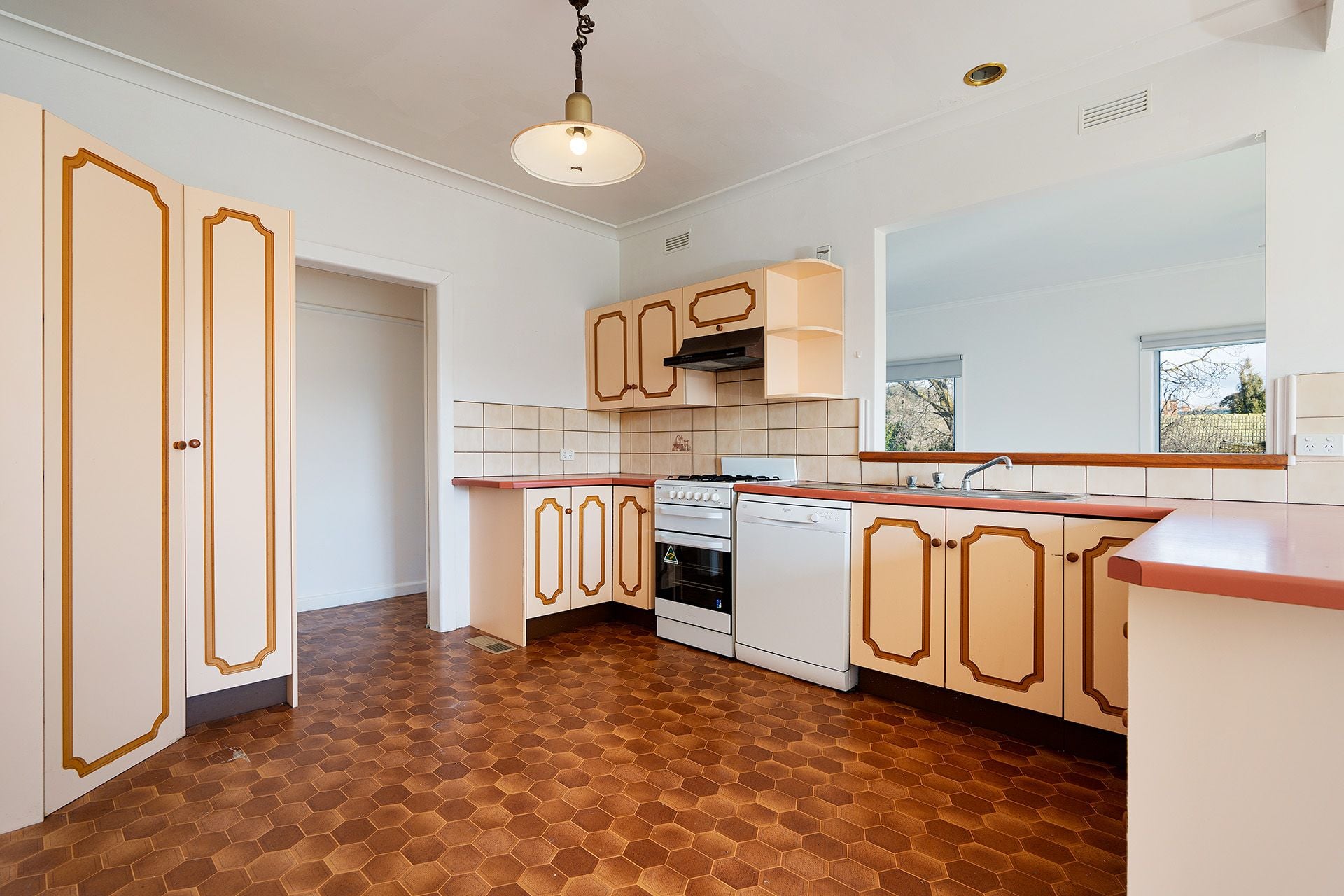 143 Hargraves Street, Castlemaine - Thumbnail 7