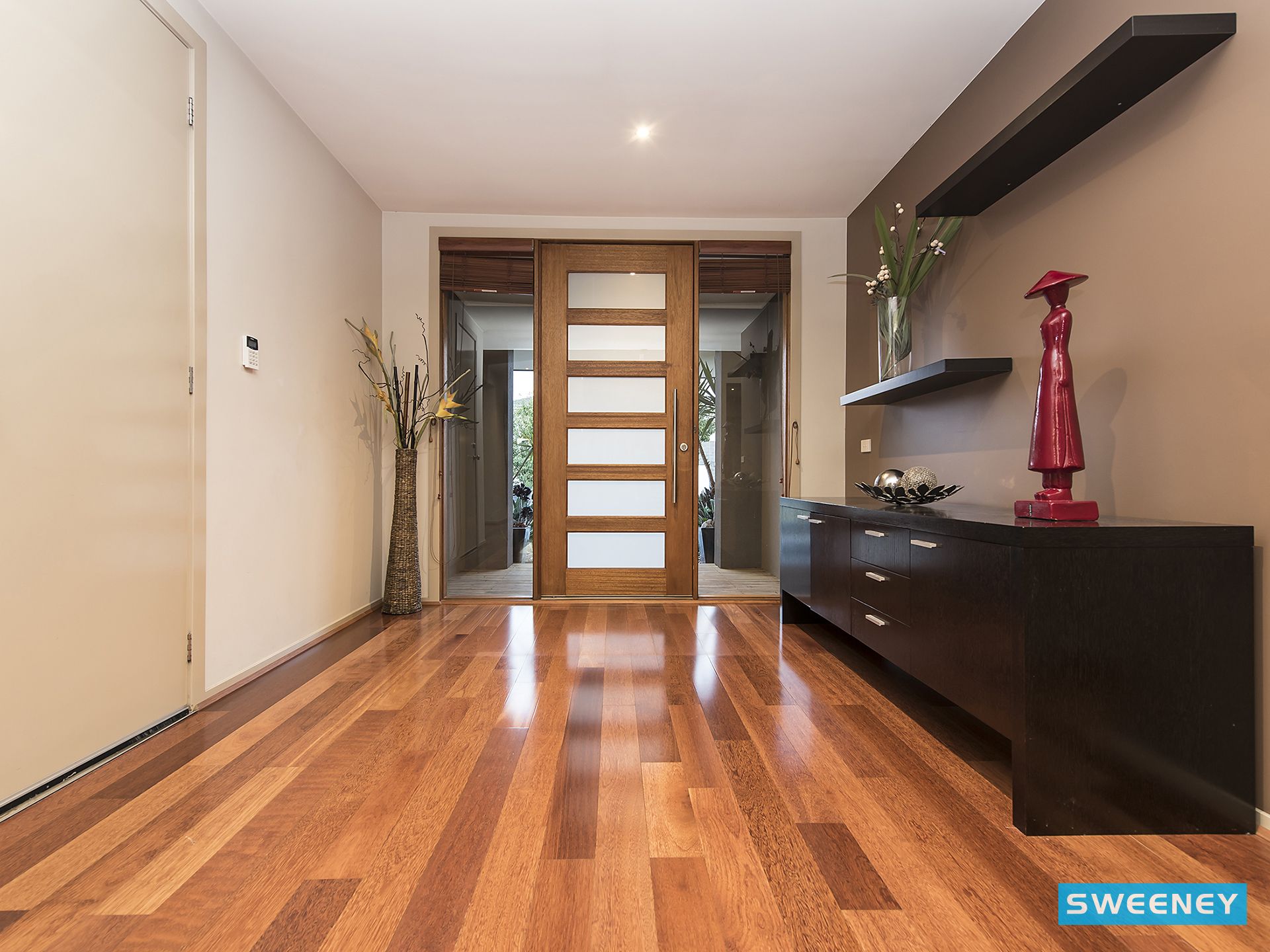 16 Woolwich Way, Taylors Hill - Thumbnail 4