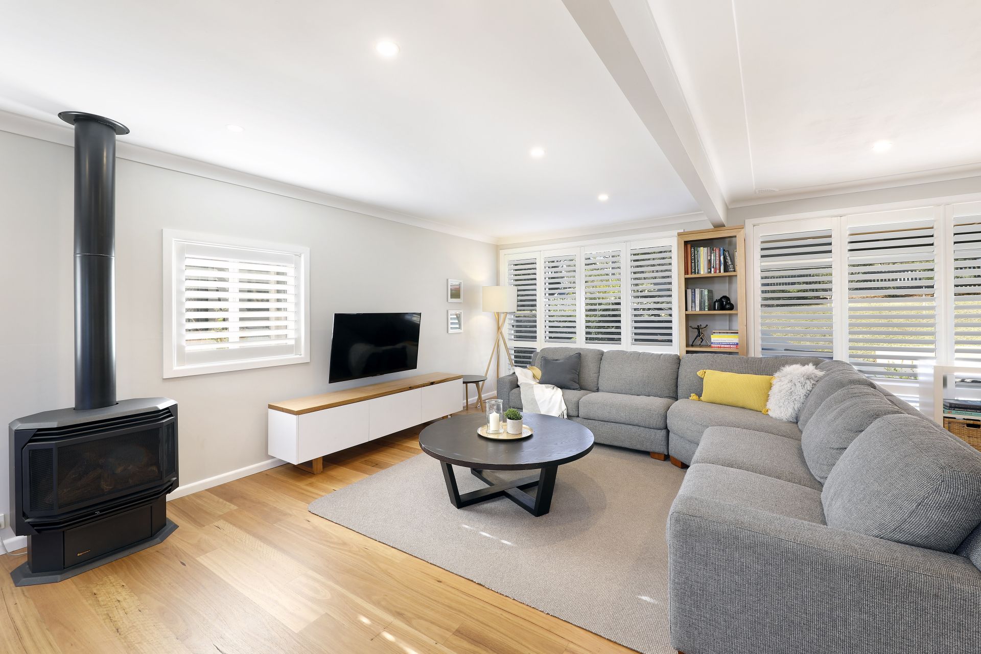 27 Wollybutt Road, Engadine, Engadine - Thumbnail 3