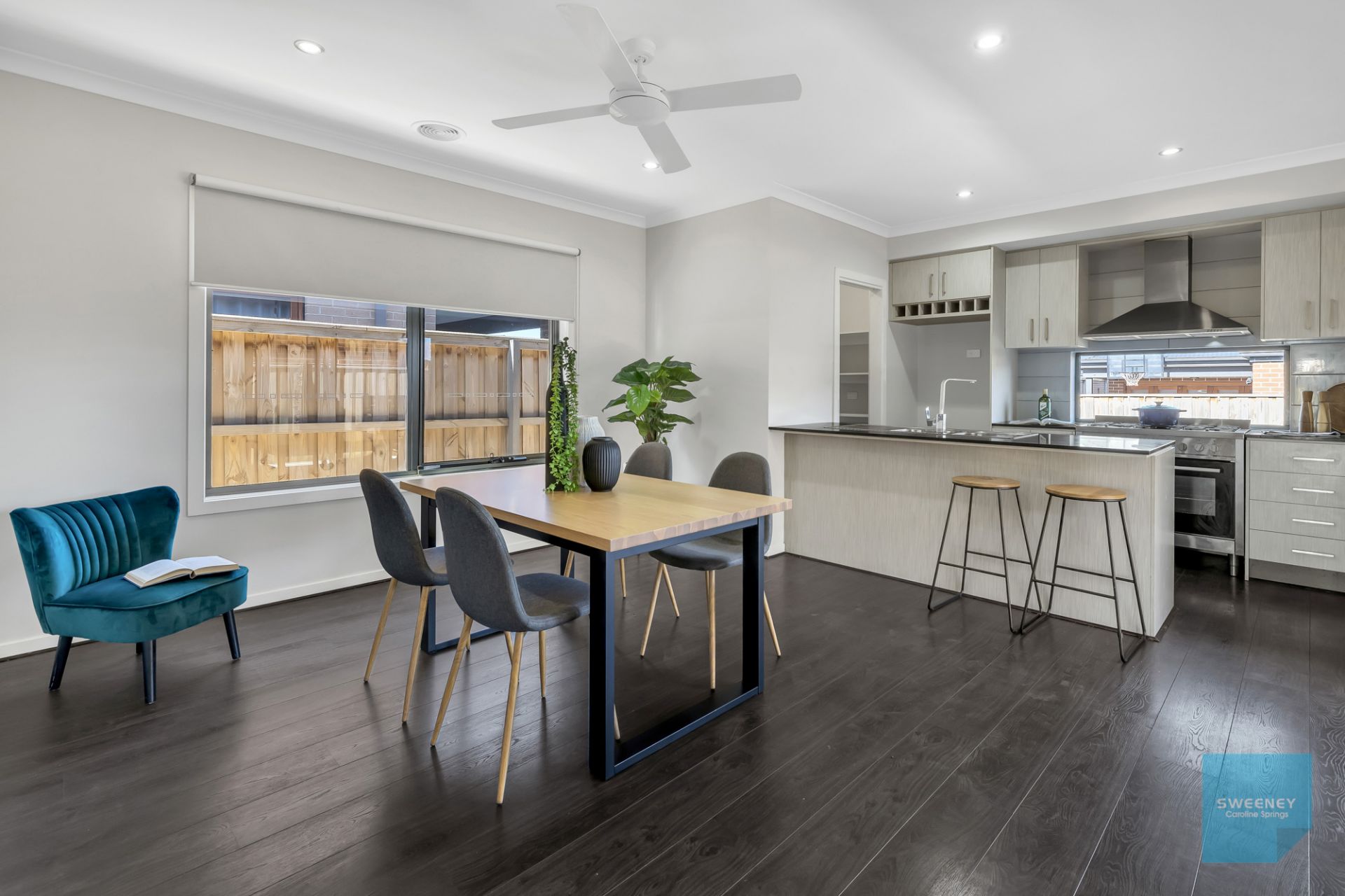 60 Auburn Drive, Fraser Rise - Thumbnail 4