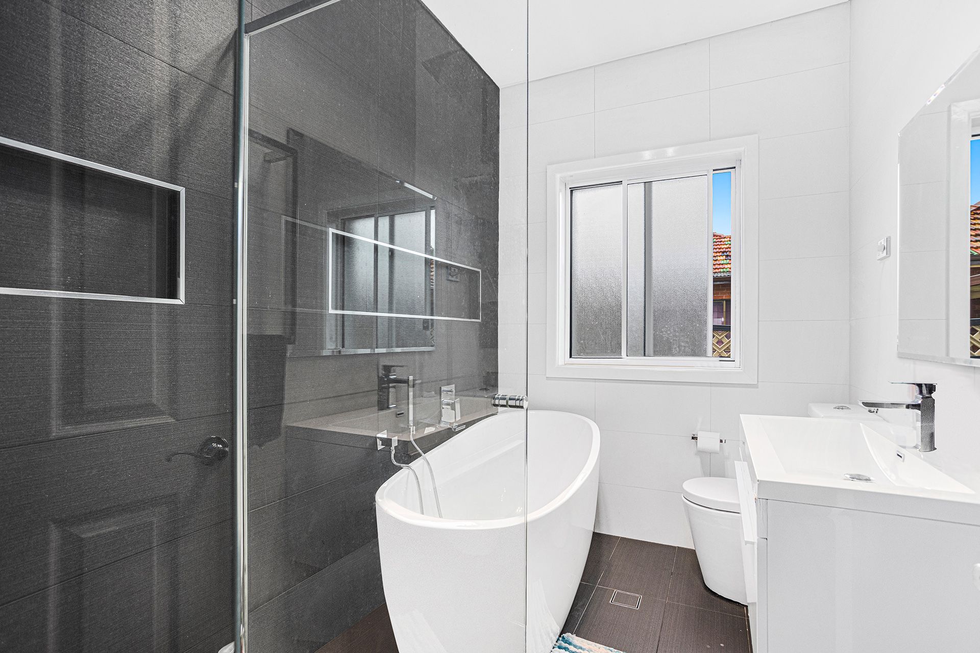 4 Enoggera Road Beverly Hills NSW, Beverly Hills - Thumbnail 4
