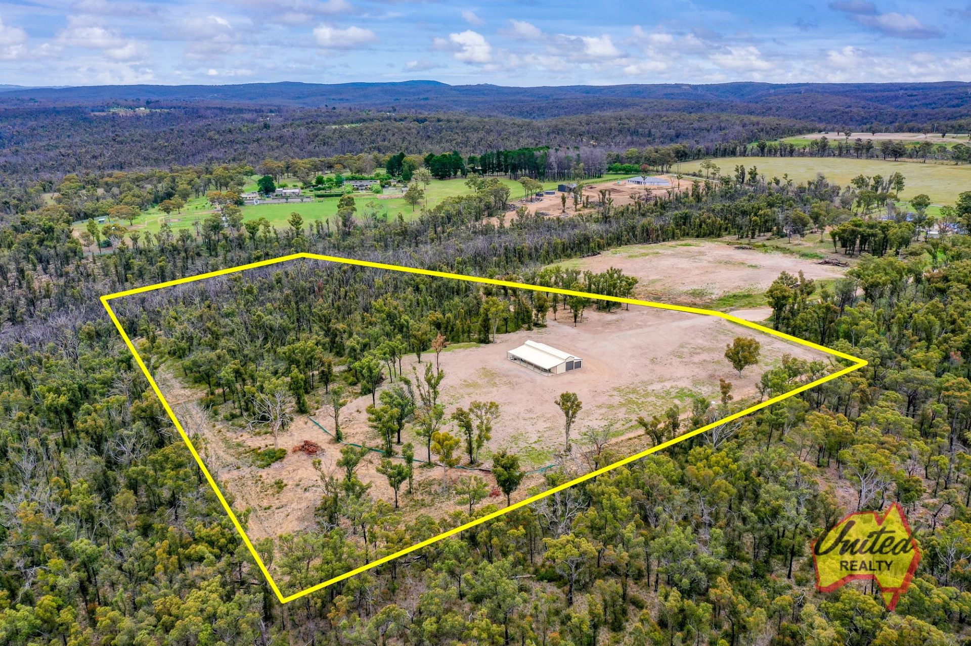 88 Balmoral Park Road, Buxton United Realty