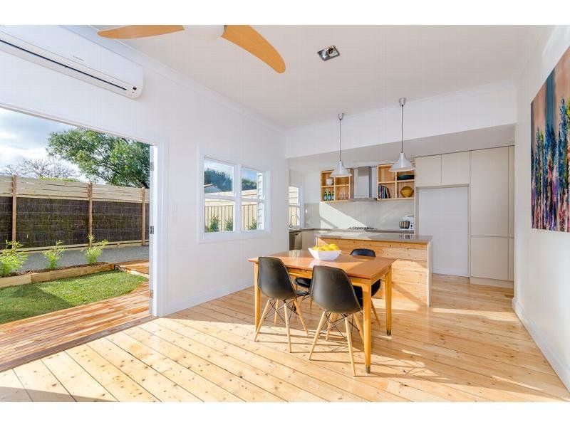 16 Thorn Street BARWON HEADS VIC, Barwon Heads - Thumbnail 2