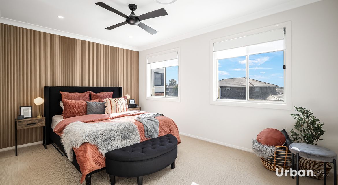 Colebee 19 Burringoa Crescent