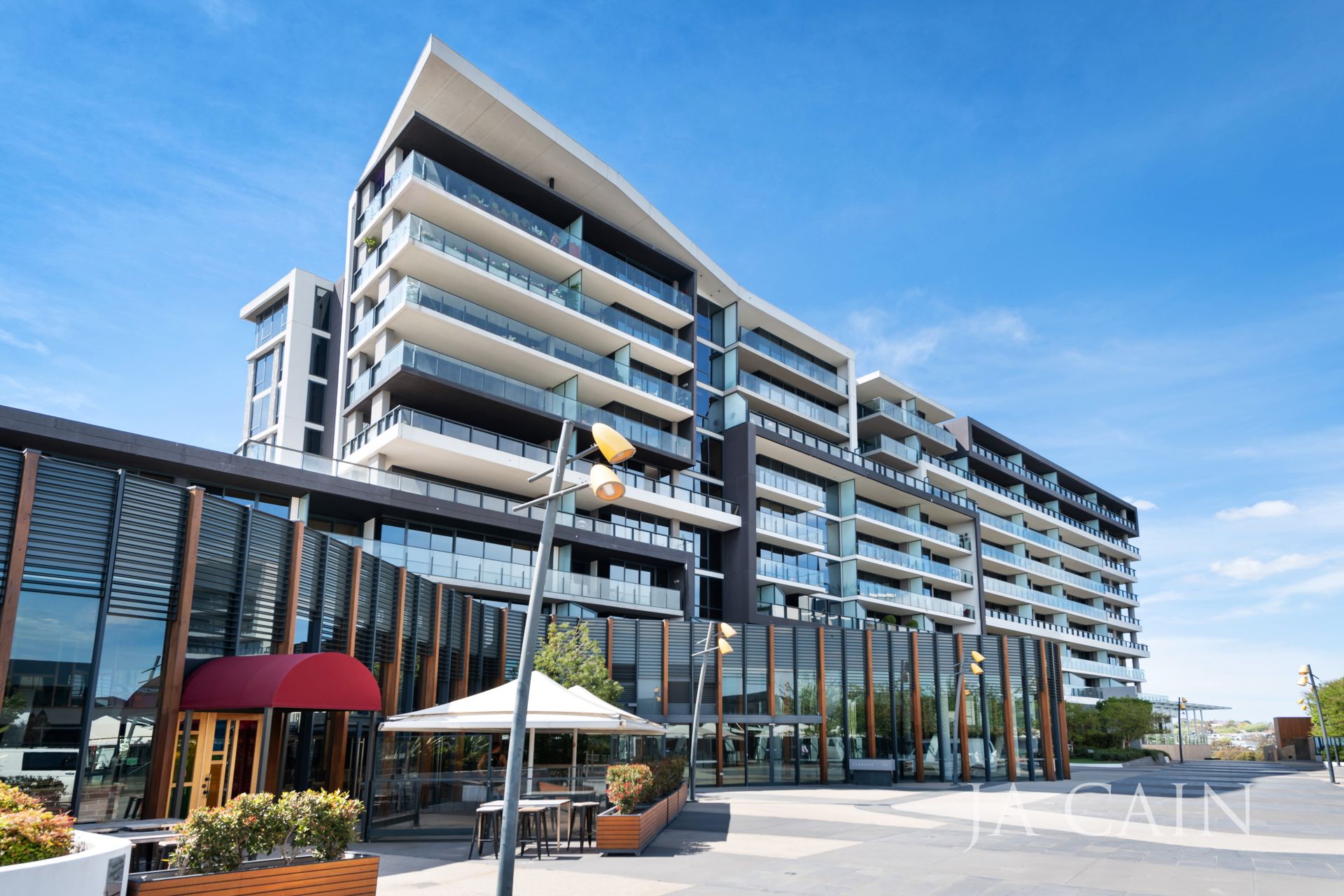 206/770B Toorak Road, Glen Iris J A CAIN Real Estate