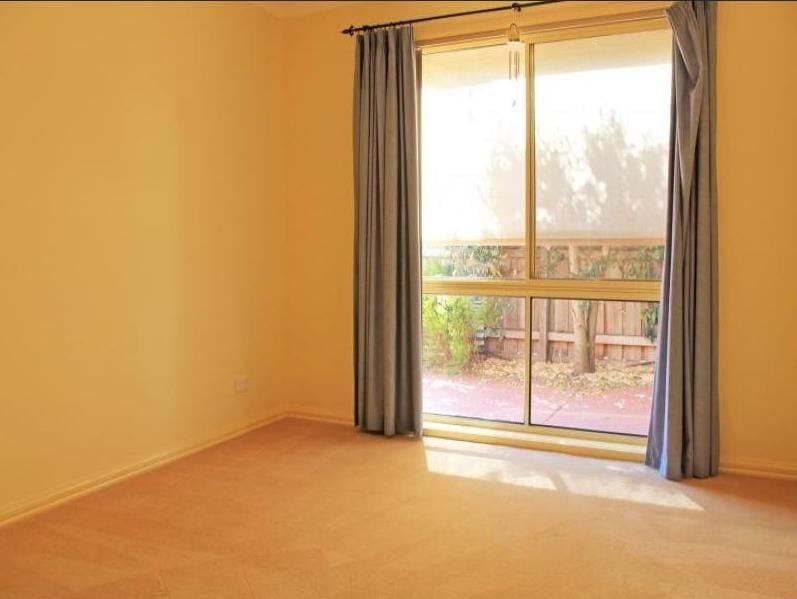 WELL MAINTAINED FAMILY HOME!