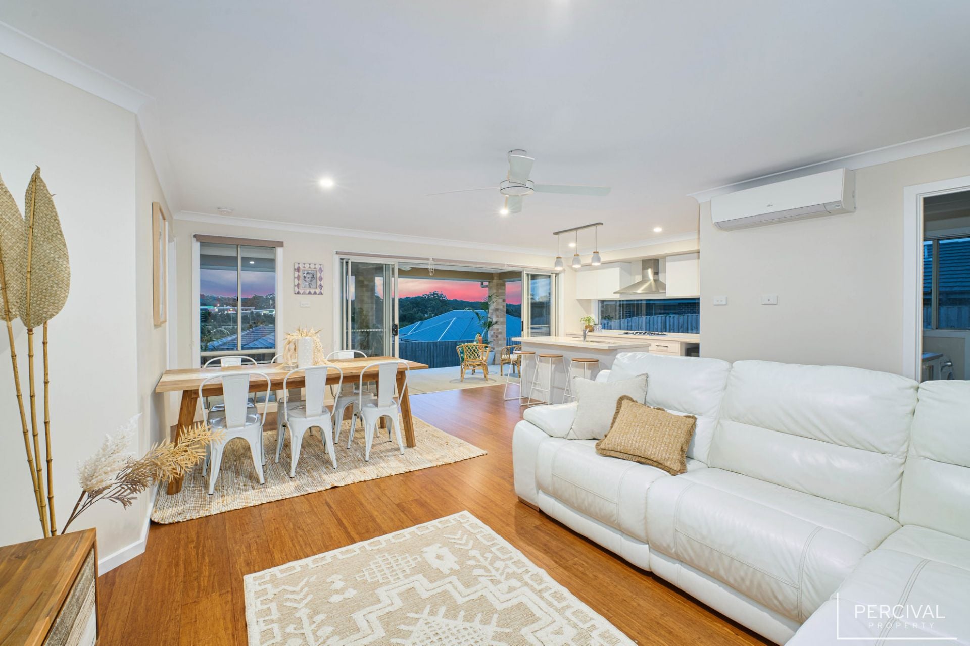 8 Aubin Avenue Thrumster NSW, Thrumster - Thumbnail 3