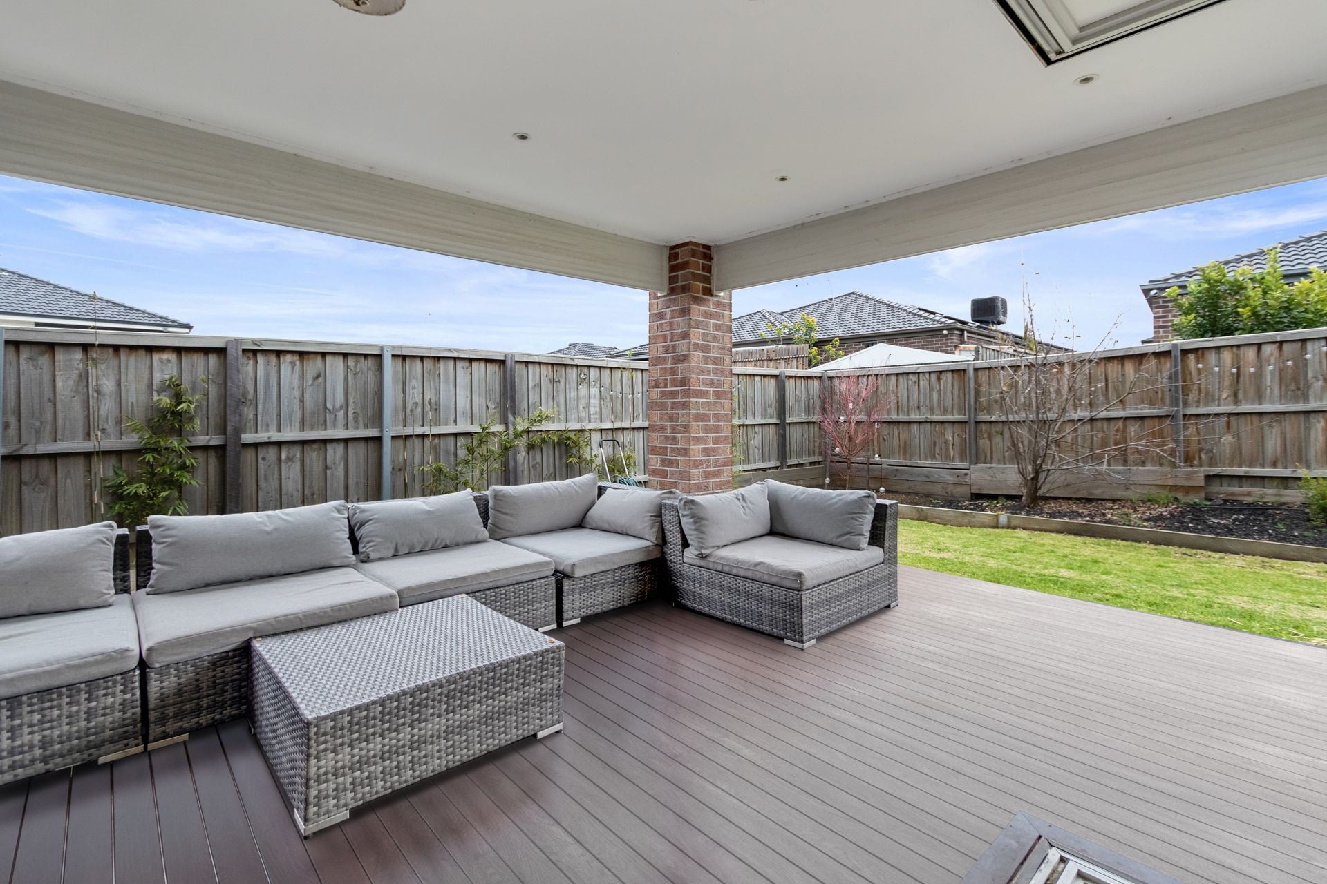 FINE FINISHES, EXPANSIVE SPACES