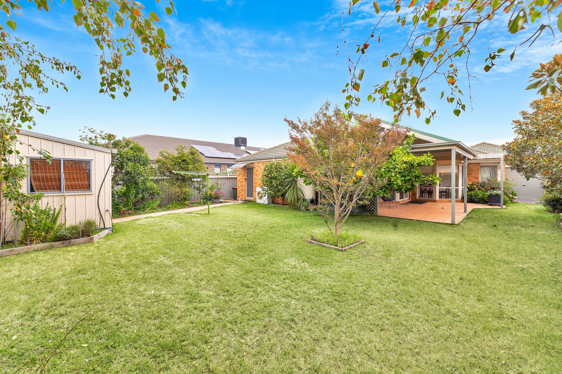 11 Yankos Drive, Werribee OBrien Real Estate