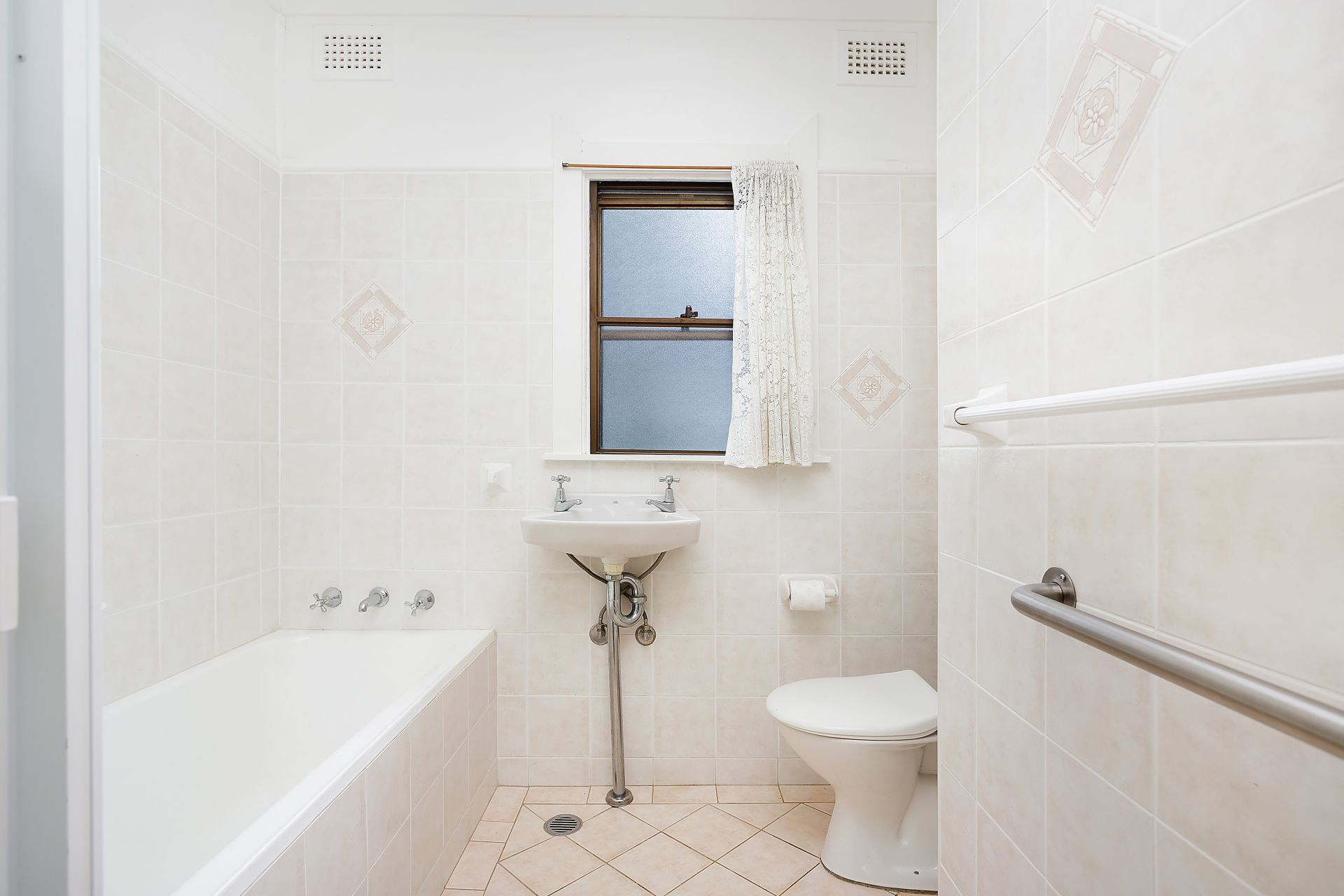 15 Parkview Street, Miranda, Miranda - Thumbnail 8