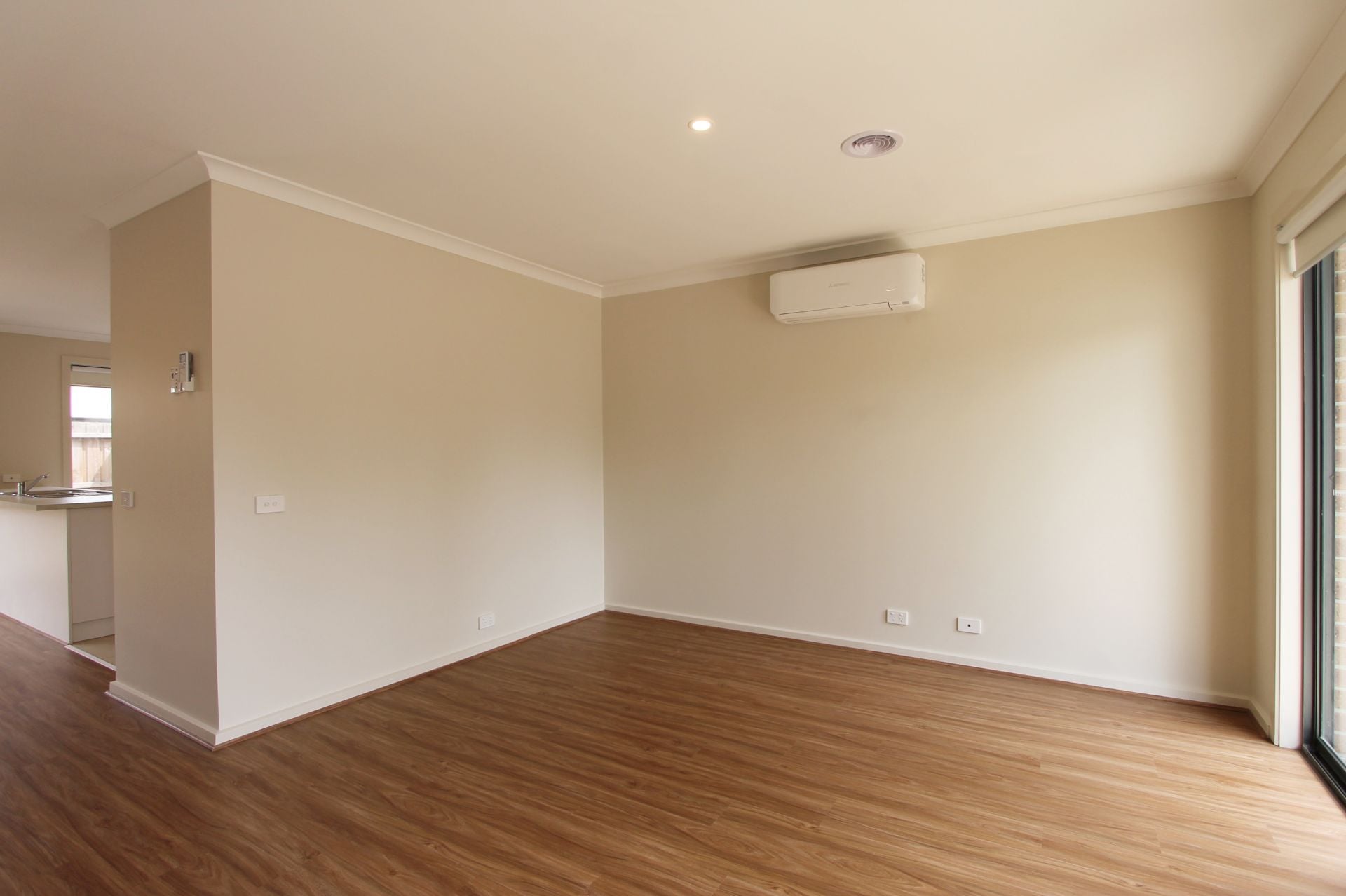 Immaculate Townhouse