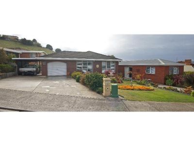 3
 
 
 
  
 
 
 2
 
 
 
  
 
 
 2
 
 
 
 
 
 
 
 8 Kywong Crescent, ULVERSTONE TAS 7315, Ulverstone - Thumbnail 2