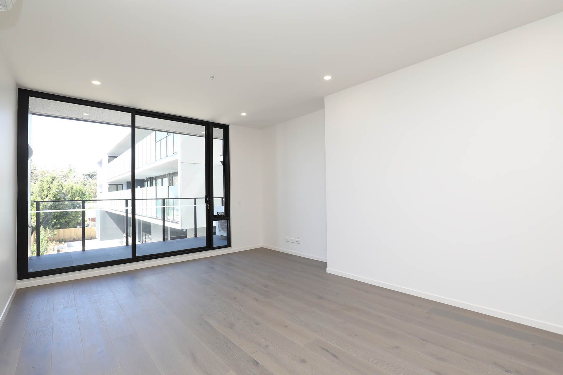 214/138 Glen Eira Road, Elsternwick - Thumbnail 2