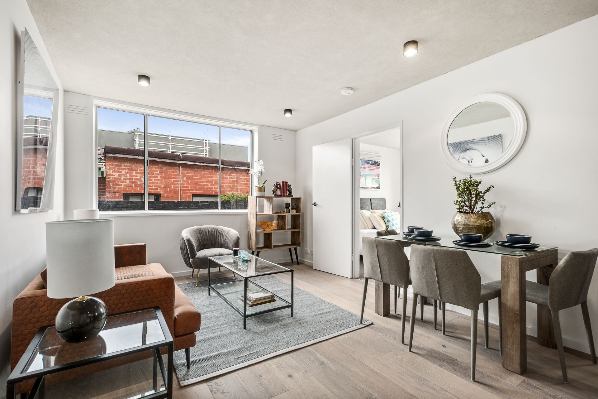 Modern meets Location