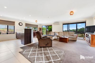 60 Barnes Road, South Spreyton, South Spreyton - Thumbnail 6