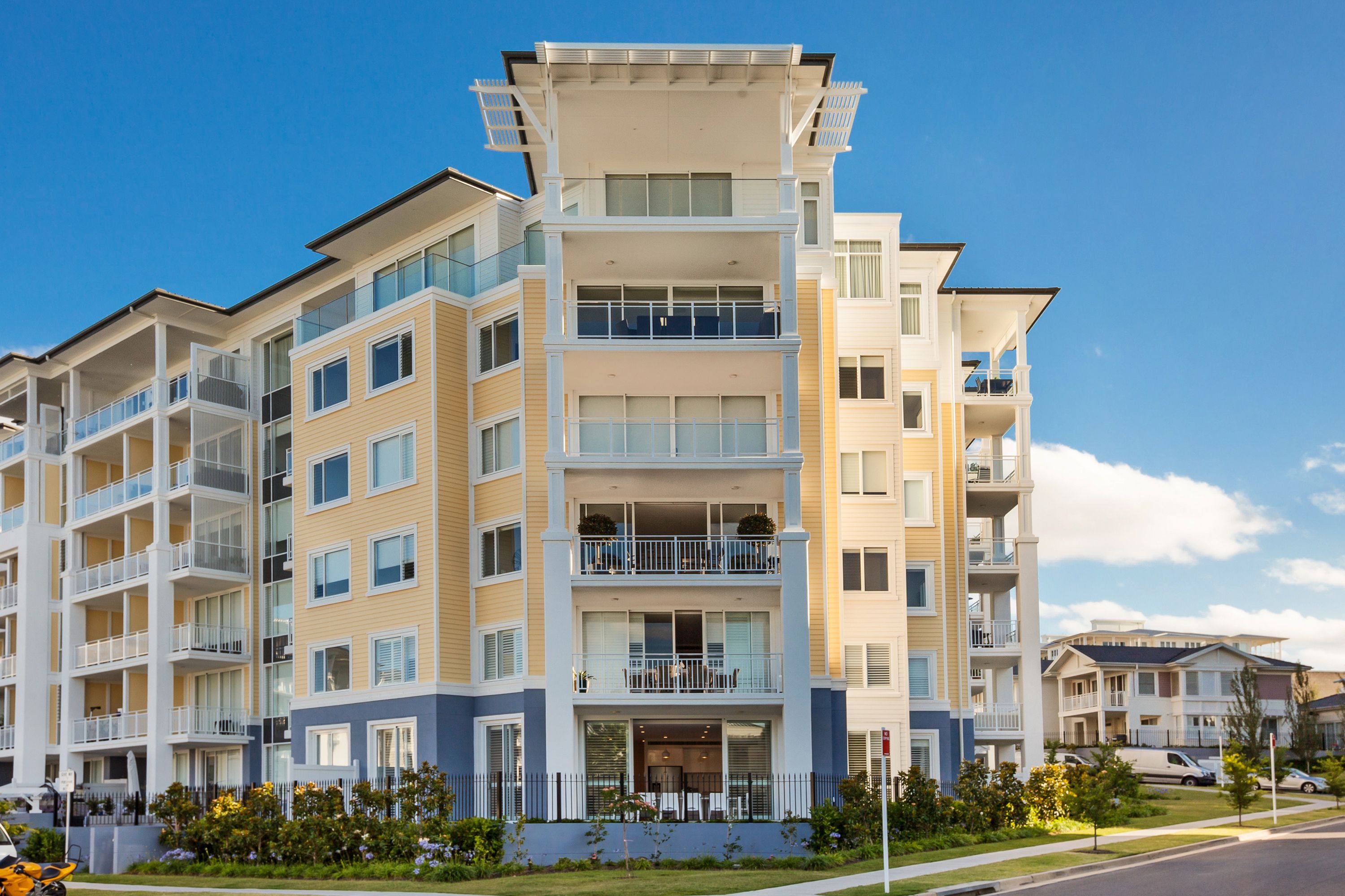 Real Estate For Sale 117/58 Peninsula Drive Breakfast Point , NSW