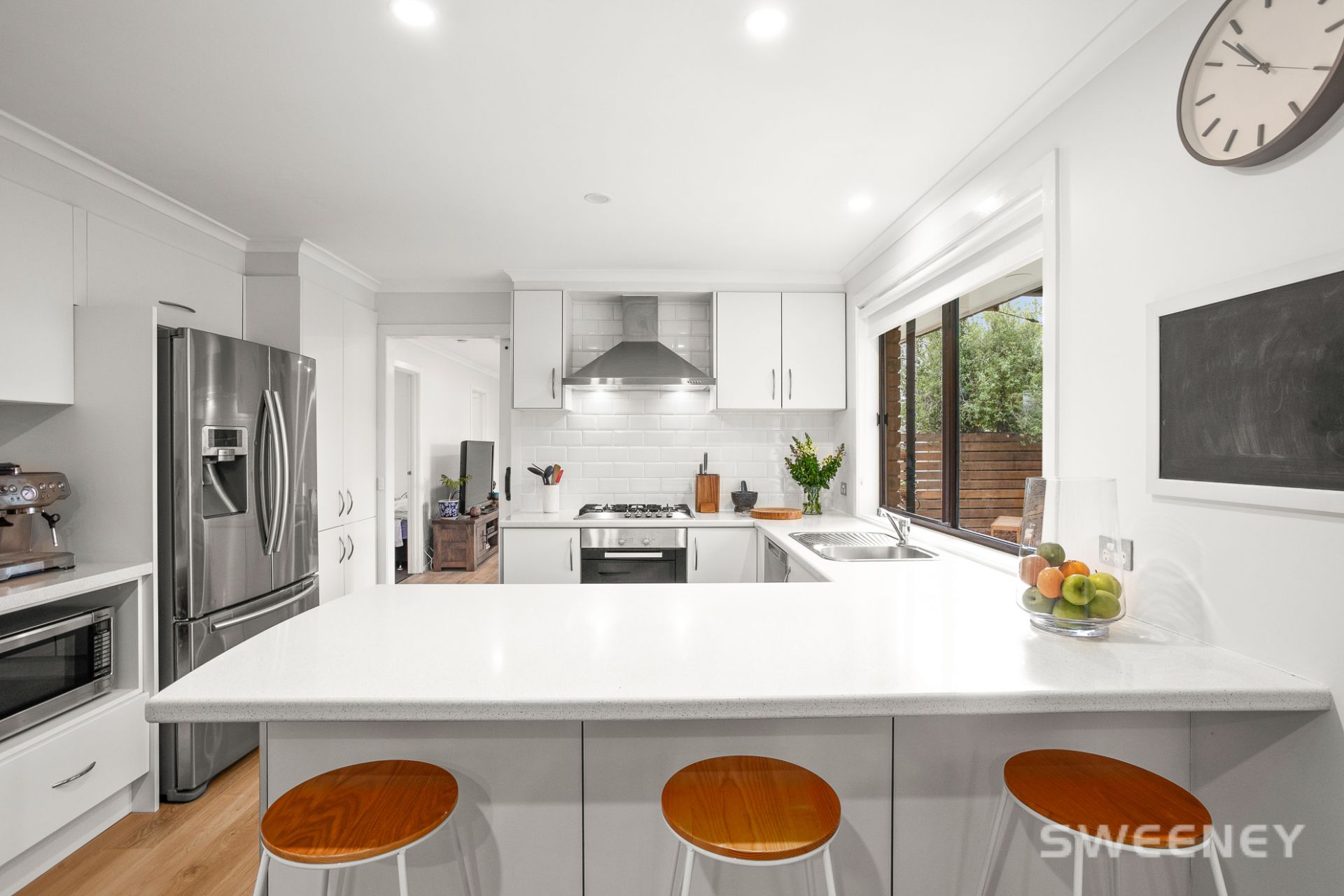 11 Leake Court, Altona Meadows - Thumbnail 3