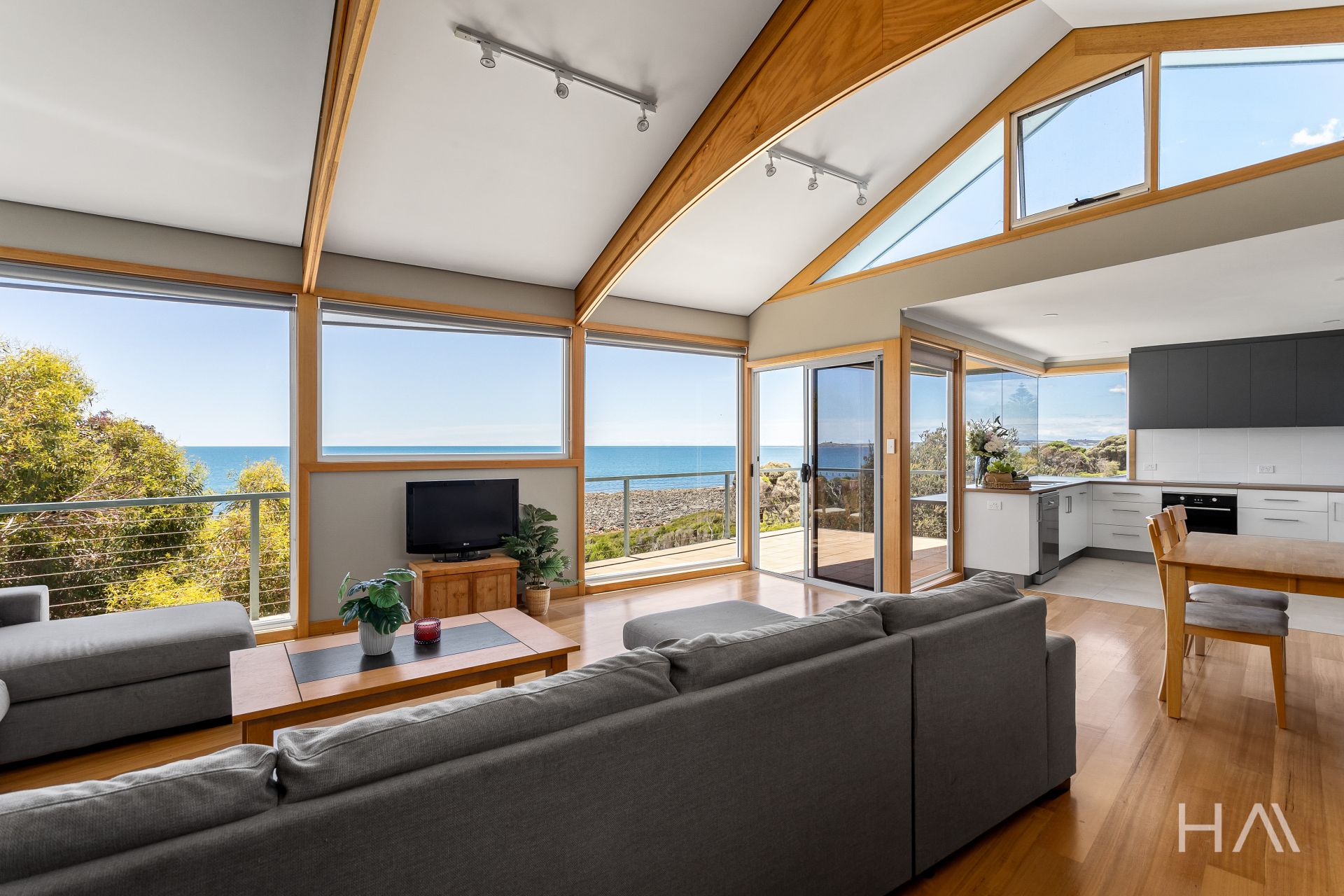120 Gardners Road Greens Beach, Greens Beach - Thumbnail 3
