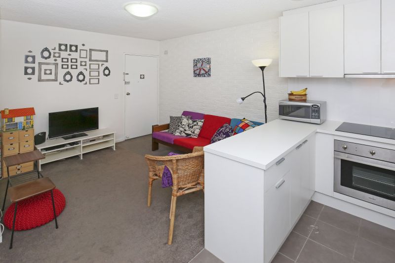 6/62 Dundas Street, Thornbury