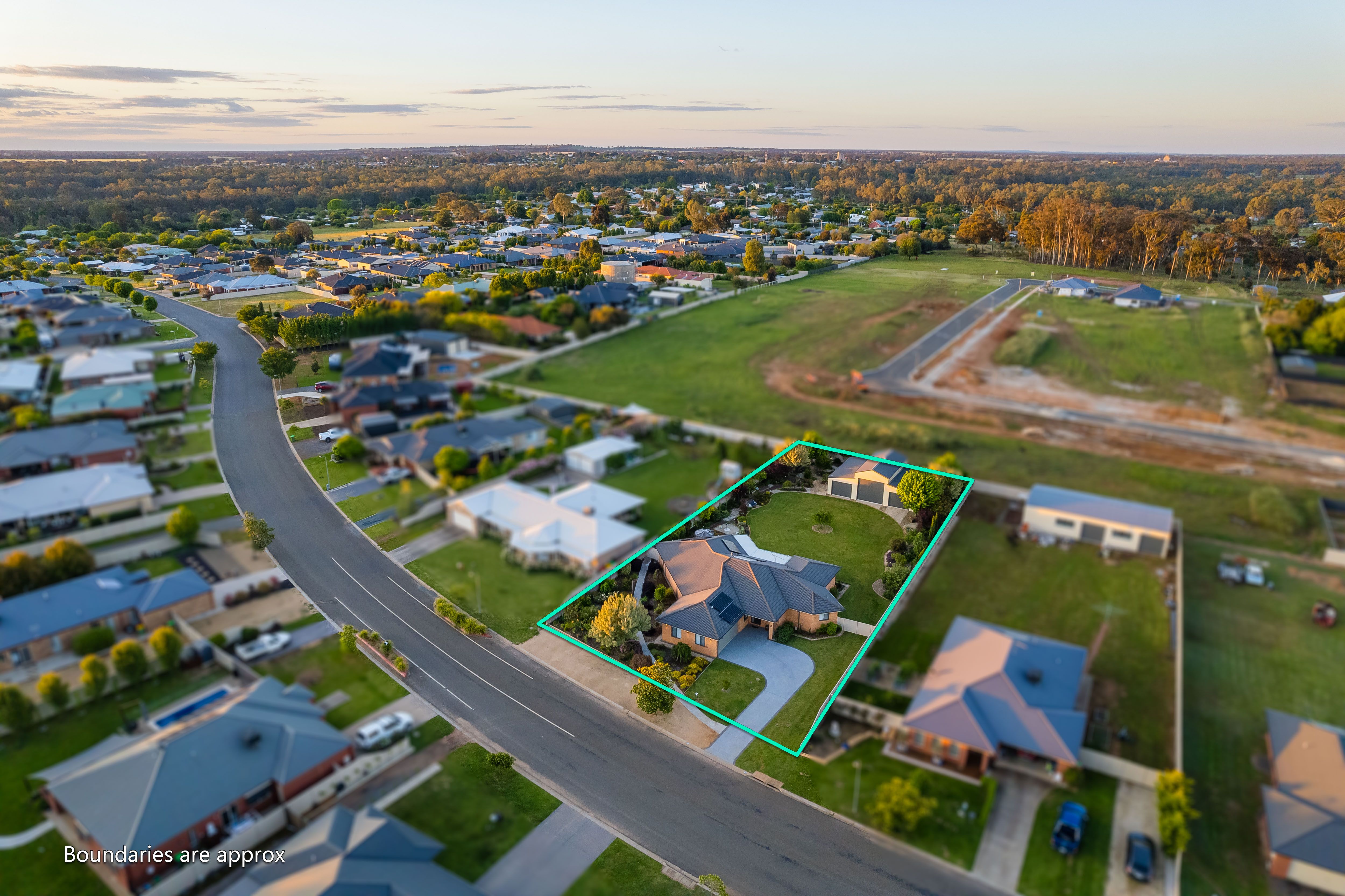 Real Estate For Sale 42 Morley Drive Wahgunyah , VIC