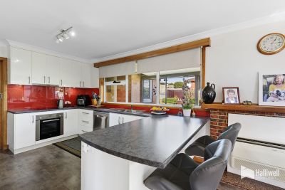 3
 
 
 
  
 
 
 1
 
 
 
  
 
 
 2
 
 
 
 
 
 
 
 21 Croft Avenue, Devonport TAS 7310, Devonport - Thumbnail 6