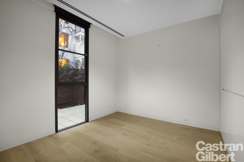 2/8 Murphy Street, South Yarra - Thumbnail 7